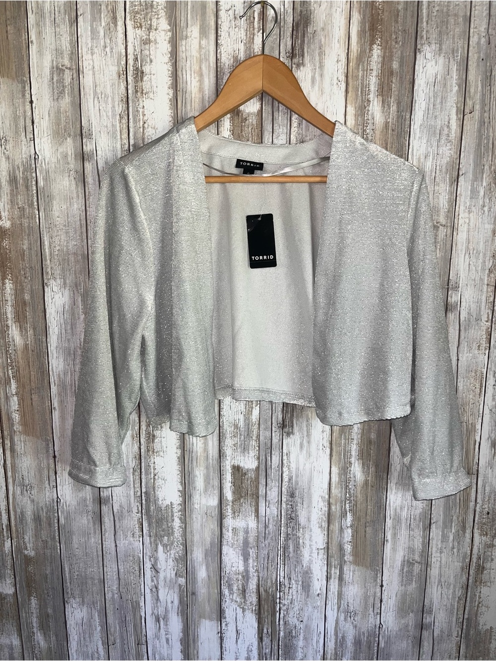 NWT Torrid Metallic Silver Sparkle Open Front Shrug Cardigan Size 0 12 - Picture 2 of 5